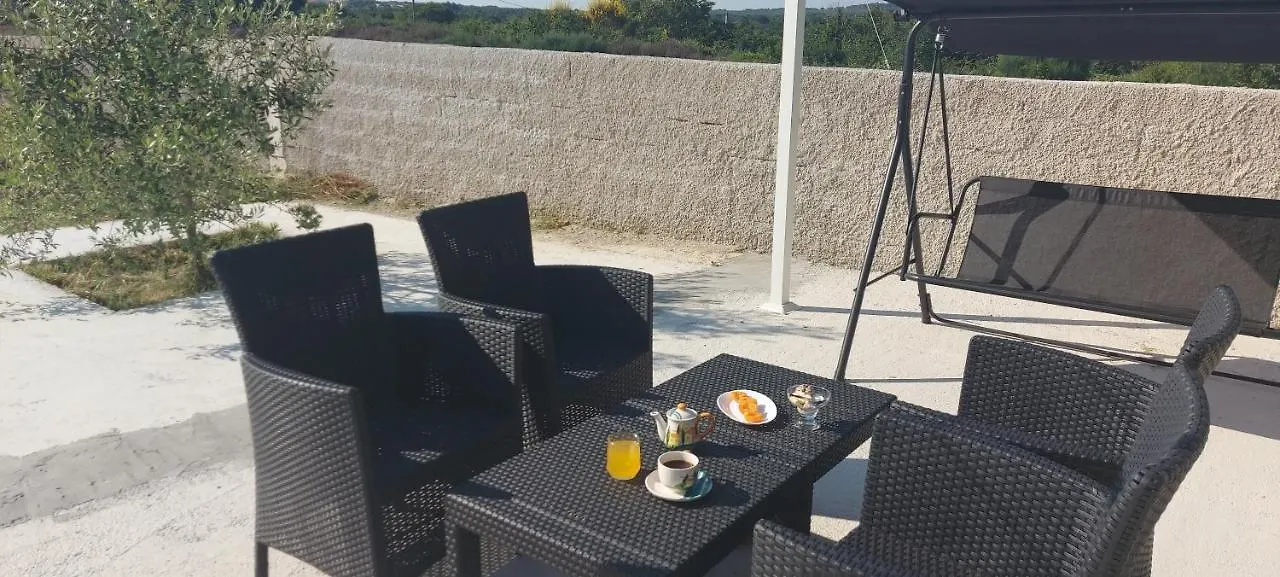 Apartment Silvija Ližnjan 0*,  Κροατία