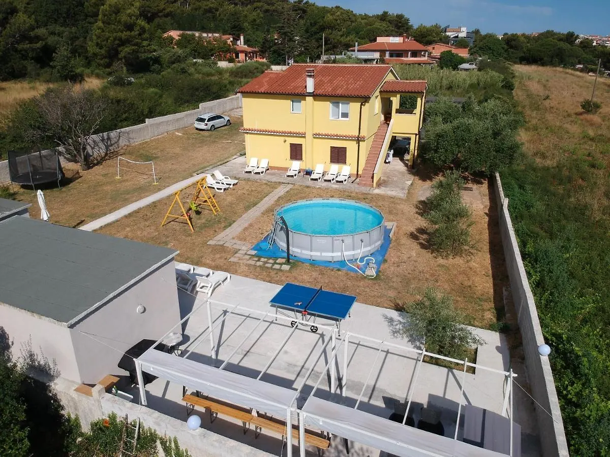 Apartment Silvija Ližnjan Κροατία